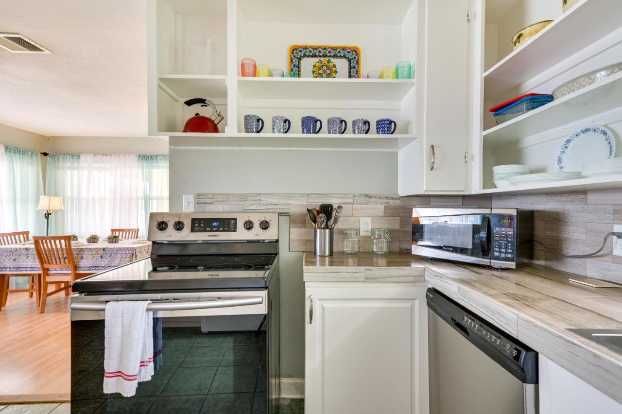 Sunny Lake Wales Getaway - 1 Mi To Downtown Bagian luar foto